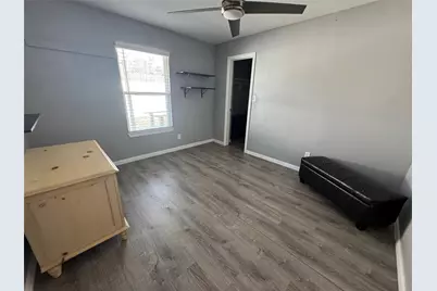 902 W Avenue D, Midlothian, TX 76065 - Photo 12