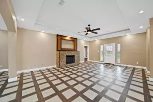 151 Crump Cir, Red Oak, TX 75154 - Photo 6