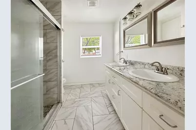 928 Lydick Lane, River Oaks, TX 76114 - Photo 4