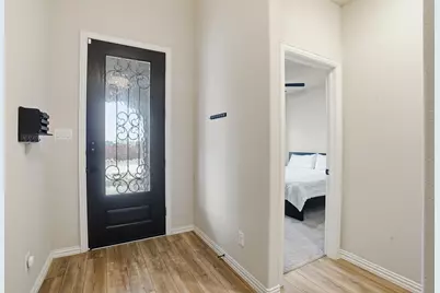 10037 Lakemont Drive, Fort Worth, TX 76131 - Photo 8