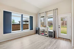 10037 Lakemont Dr, Fort Worth, TX 76131 - Photo 16