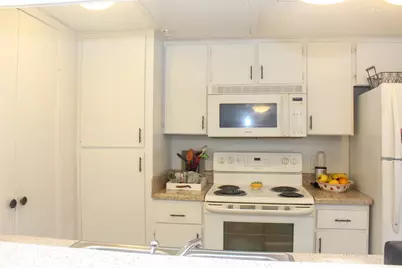 4649 Country Creek Drive #1109, Dallas, TX 75236 - Photo 8