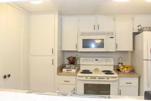 4649 Country Creek Dr, Dallas, TX 75236 - Photo 8