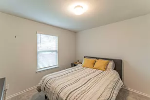 1338 Winding Hollow Dr, Grand Prairie, TX 75052 - Photo 16