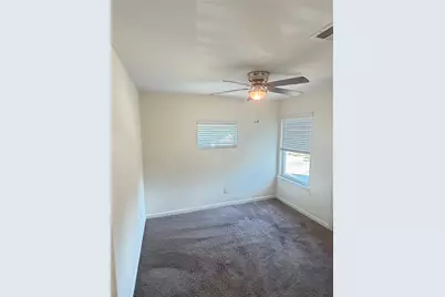 3445 Frazier Avenue, Fort Worth, TX 76110 - Photo 10