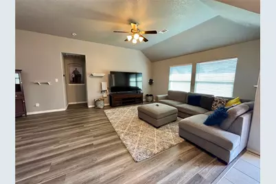 900 Grouse Road, Glenn Heights, TX 75154 - Photo 2