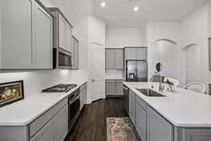 14537 Frog Lake Dr, Fort Worth, TX 76262 - Photo 6