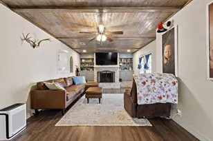 1705 W Belden St, Sherman, TX 75092 - Photo 6