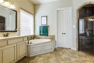 7326 Canadian Dr, Irving, TX 75039 - Photo 8