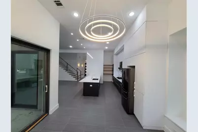 2812 Almanzor Avenue, Irving, TX 75062 - Photo 10