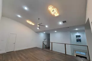 2812 Almanzor Avenue, Irving, TX 75062 - Photo 16