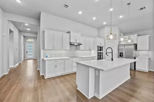 1375 Silverthorn Trail, Justin, TX 76247 - Photo 8