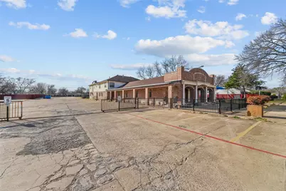 501 NE 31st Street, Grand Prairie, TX 75050 - Photo 4