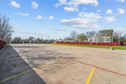 501 NE 31st Street, Grand Prairie, TX 75050 - Photo 38