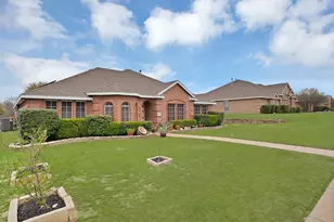 1625 Deer Creek Dr, DeSoto, TX 75115 - Photo 2