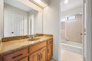 3601 Lake Champlain Dr, Arlington, TX 76016 - Photo 30