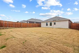 2045 Derby Ln, Aubrey, TX 76227 - Photo 18