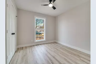 239 Redwood Street, Mesquite, TX 75181 - Photo 10