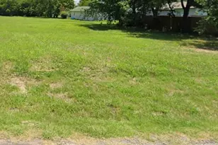 1500-1510 Albert Broadfoot St, Bonham, TX 75418 - Photo 1