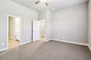 6636 Creek Edge Cir, Fort Worth, TX 76036 - Photo 16