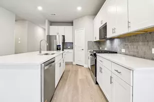 6636 Creek Edge Cir, Fort Worth, TX 76036 - Photo 4