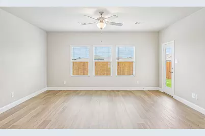 6616 Creek Edge Circle, Fort Worth, TX 76036 - Photo 2