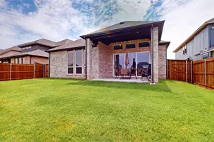 1716 Canals Dr, Little Elm, TX 75068 - Photo 24