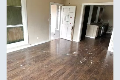 2437 Alloway Drive, Fort Worth, TX 76119 - Photo 6