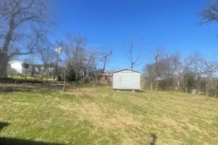 2437 Alloway Dr, Fort Worth, TX 76119 - Photo 4