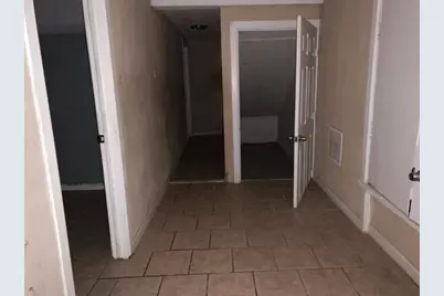 2437 Alloway Drive, Fort Worth, TX 76119 - Photo 18