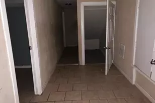 2437 Alloway Dr, Fort Worth, TX 76119 - Photo 18