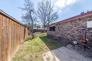 2818 Ashglen Dr, Garland, TX 75043 - Photo 20