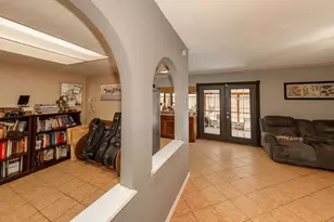 2818 Ashglen Dr, Garland, TX 75043 - Photo 8