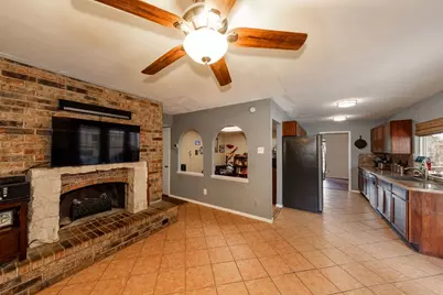 2818 Ashglen Drive, Garland, TX 75043 - Photo 6