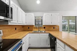 611 Shawnee Rd, Waxahachie, TX 75165 - Photo 14