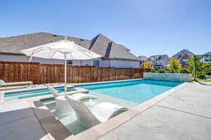 2009 Roundtree Cir E, Fort Worth, TX 76008 - Photo 36