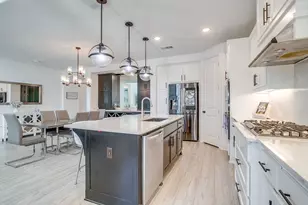 2009 Roundtree Cir E, Fort Worth, TX 76008 - Photo 14