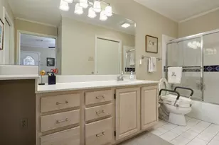 11904 Forest Lakes Ln, Dallas, TX 75230 - Photo 20