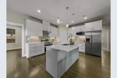 614 N M L King Jr Boulevard, Grand Prairie, TX 75050 - Photo 6