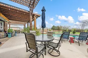 2430 Savanna Cir, Midlothian, TX 76065 - Photo 32