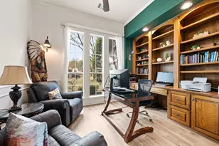 2430 Savanna Cir, Midlothian, TX 76065 - Photo 4