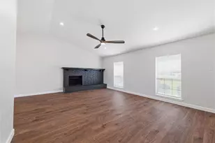 405 Thorn Wood Dr, Euless, TX 76039 - Photo 6