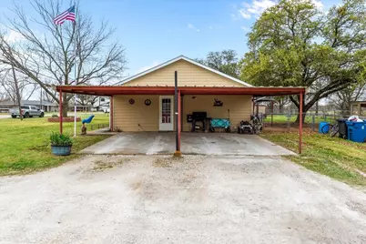 600 S Colorado Street, Whitney, TX 76692 - Photo 4