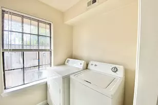 8001C Rothington Rd, Dallas, TX 75227 - Photo 10