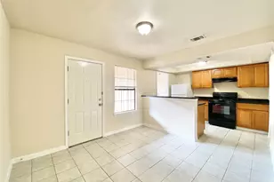 8001C Rothington Rd, Dallas, TX 75227 - Photo 8