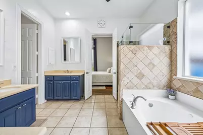 808 Edgewood Drive, Keller, TX 76248 - Photo 20