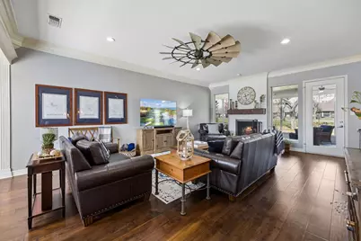 5704 Nutcracker Drive, Granbury, TX 76049 - Photo 10