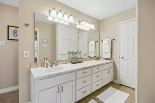 5704 Nutcracker Dr, Granbury, TX 76049 - Photo 16