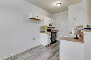 4020 Big Thicket Dr, Fort Worth, TX 76244 - Photo 10