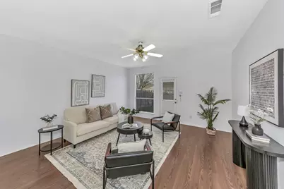 804 Rio Bravo Drive, Fort Worth, TX 76052 - Photo 2